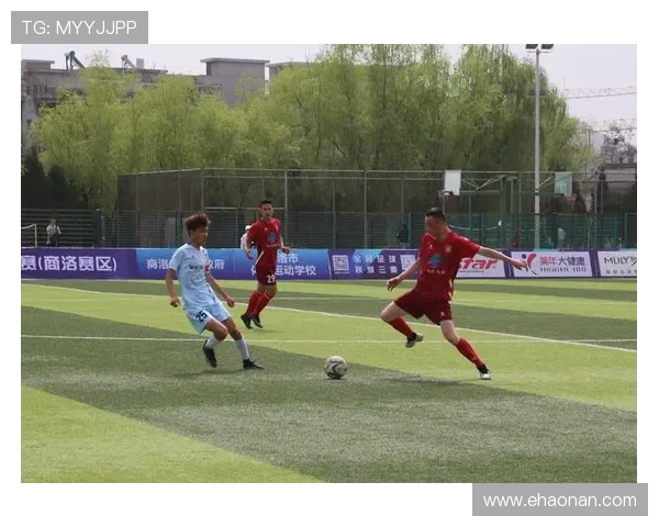 球迷盼「陕超」升级 陕西体育局:三级联赛体系已完善 球迷盼「陕超」升级 陕西体育局:三级联赛体系已完善